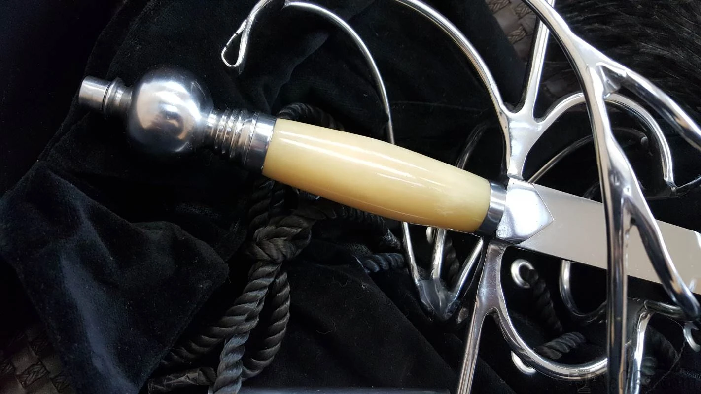 Swept Hilt Rapier - Image 6