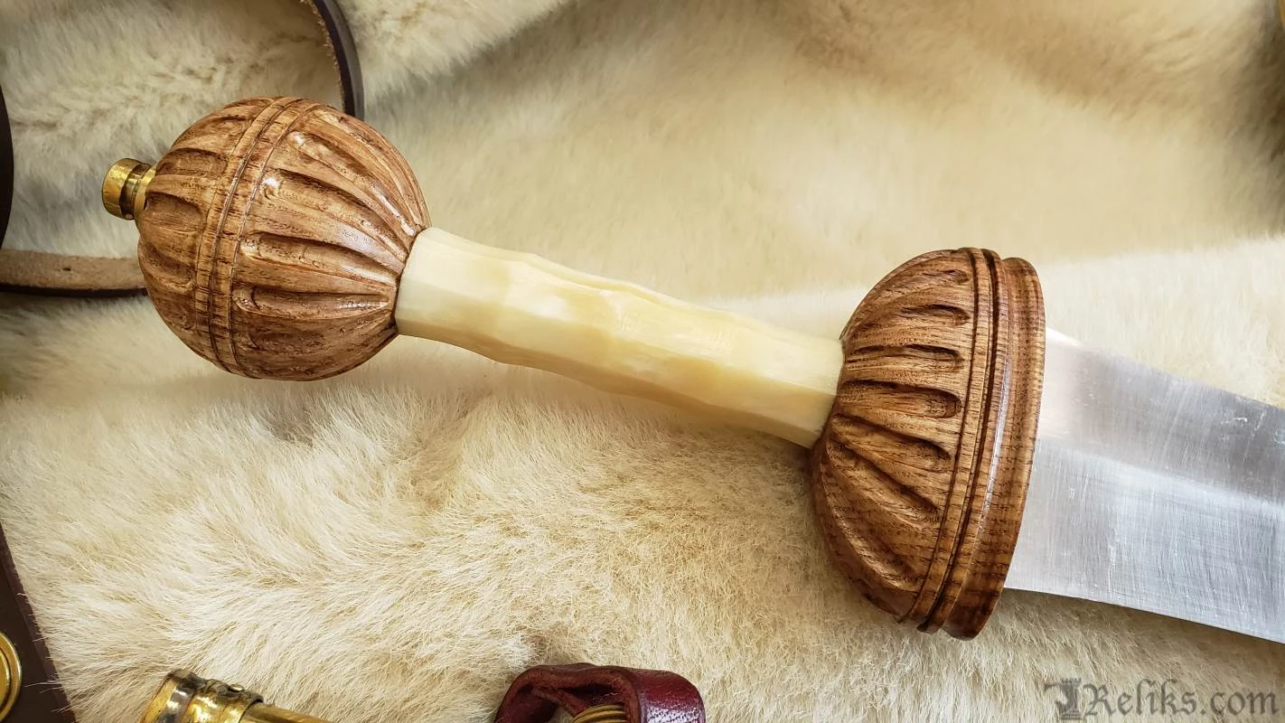 Fulham Gladius : An Iconic Weapon - Image 5